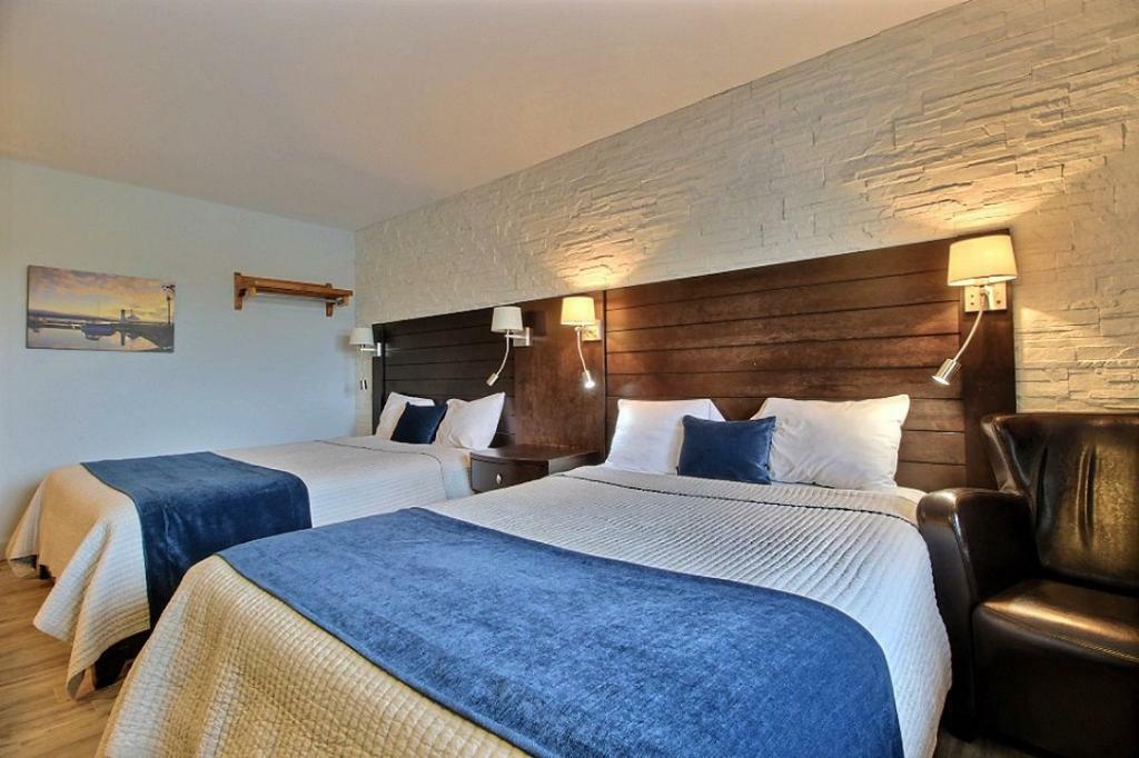 Hotel Motel Le Quiet Lac-Mégantic Екстериор снимка