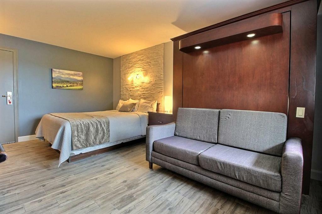 Hotel Motel Le Quiet Lac-Mégantic Екстериор снимка